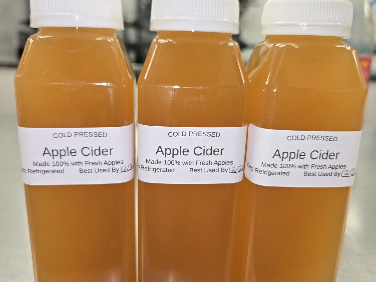 Cold-pressed apple cider