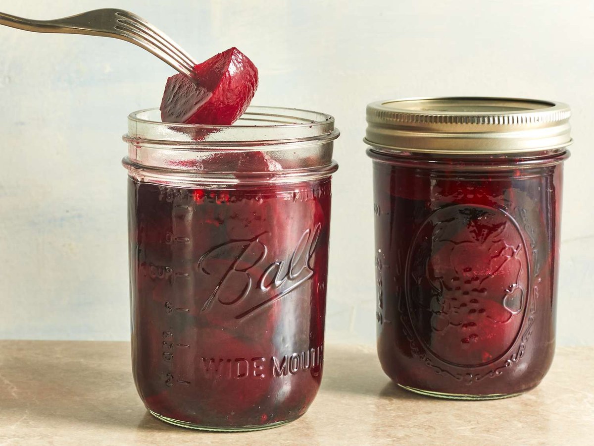 Pickled beets in mason jars